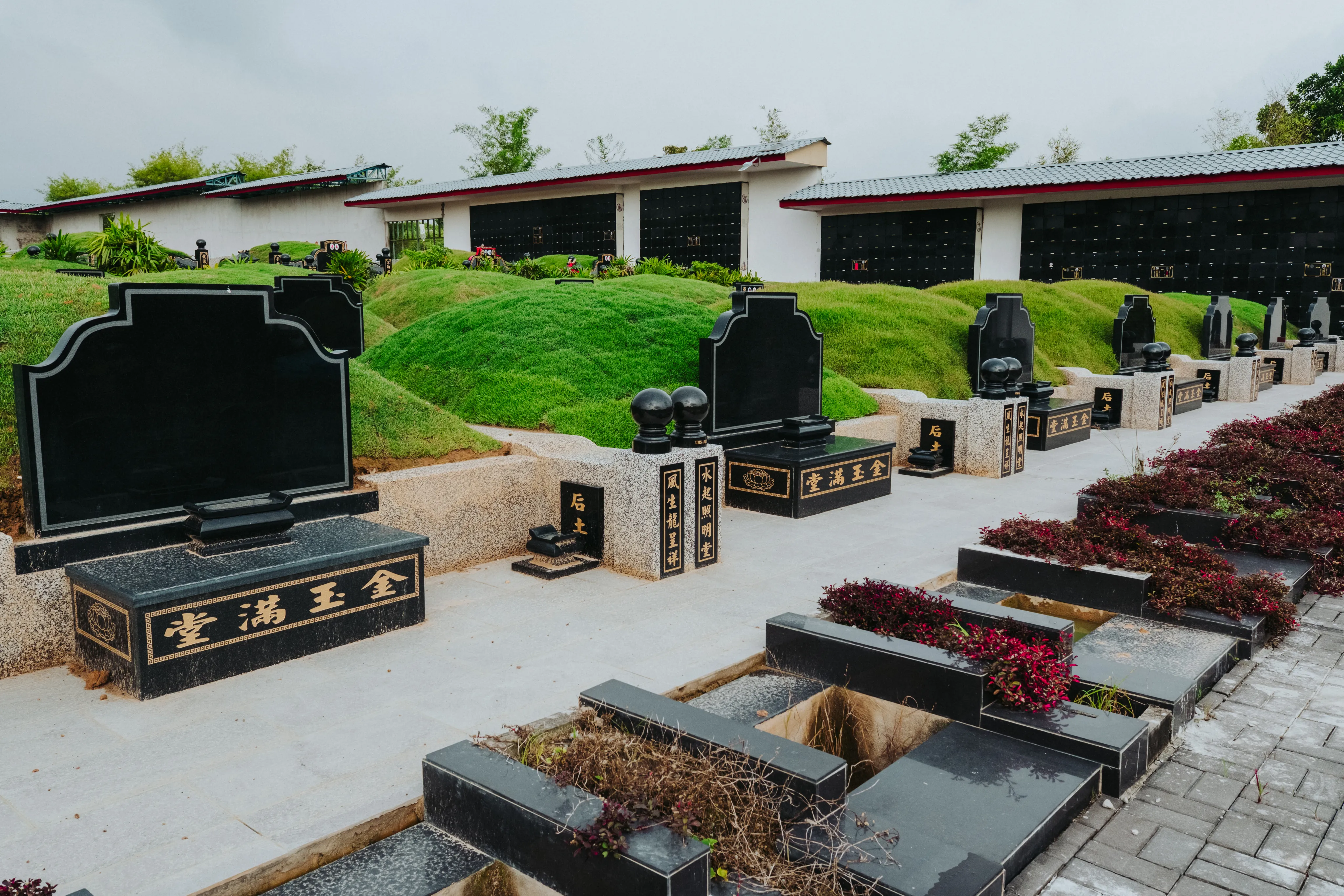 Burial Plot gallery photo 4