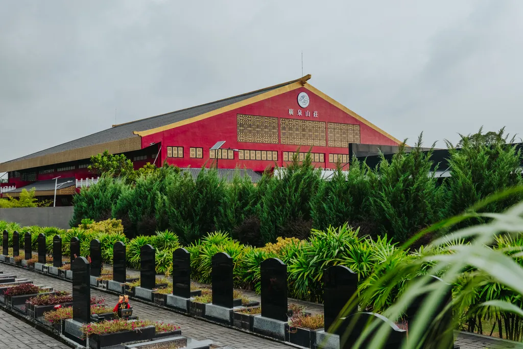 Memorial garden for urn burials